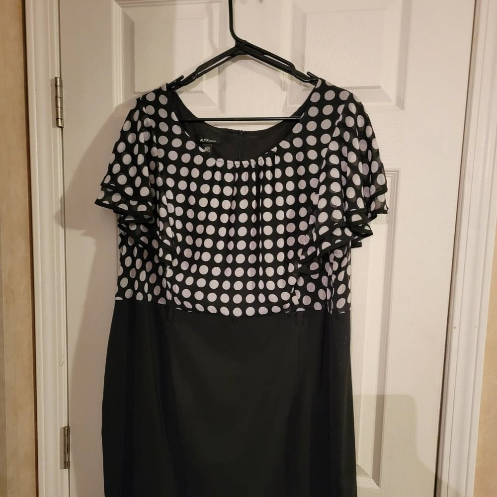 Black and White polka dot dress Size 22
